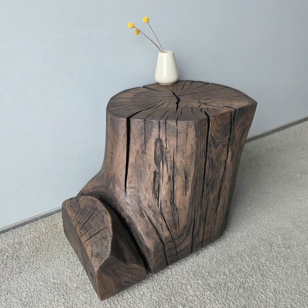 Ąžuolinis interjero akcentas Nr.1